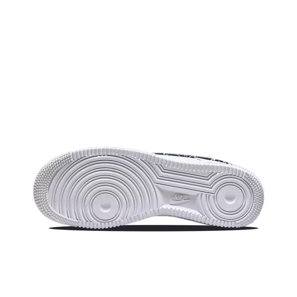 Nike Air Force 1 'Essential White Black Paisley'