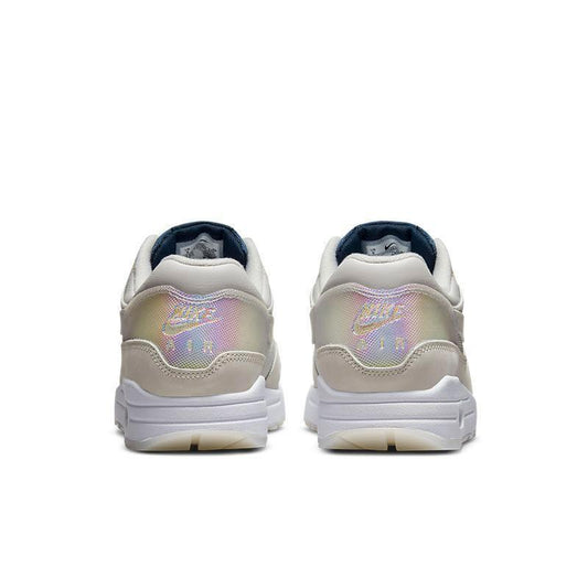 Nike Air Max 87 'La Ville Lumière'