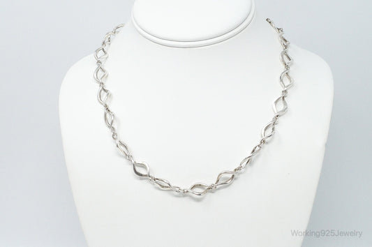 Vintage Modernist Sterling Silver Necklace — photo 2 of 8