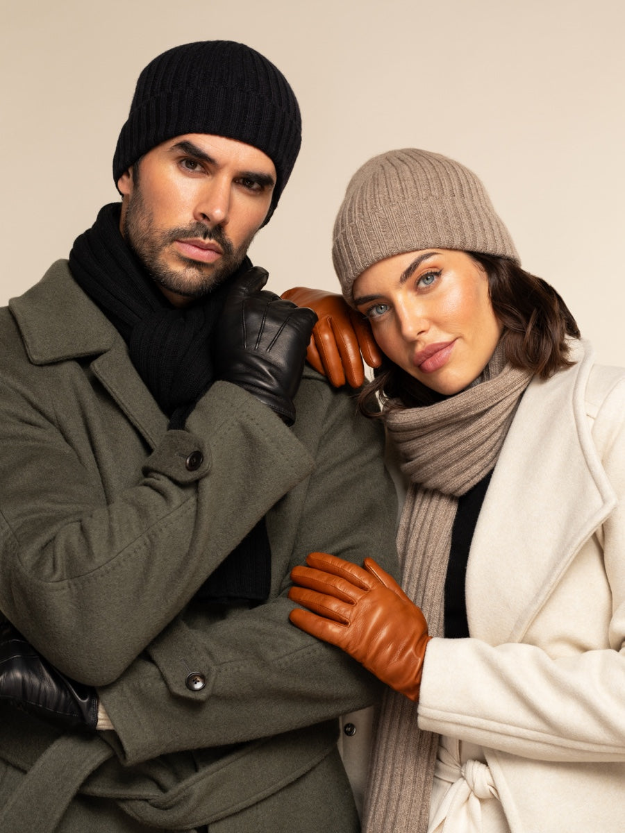 Milano (black) - Italian 100% cashmere ribbed beanie (unisex)