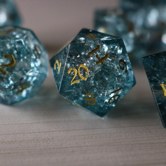 Juego de dados DND de cristal de fuego Blue Ocean Forge