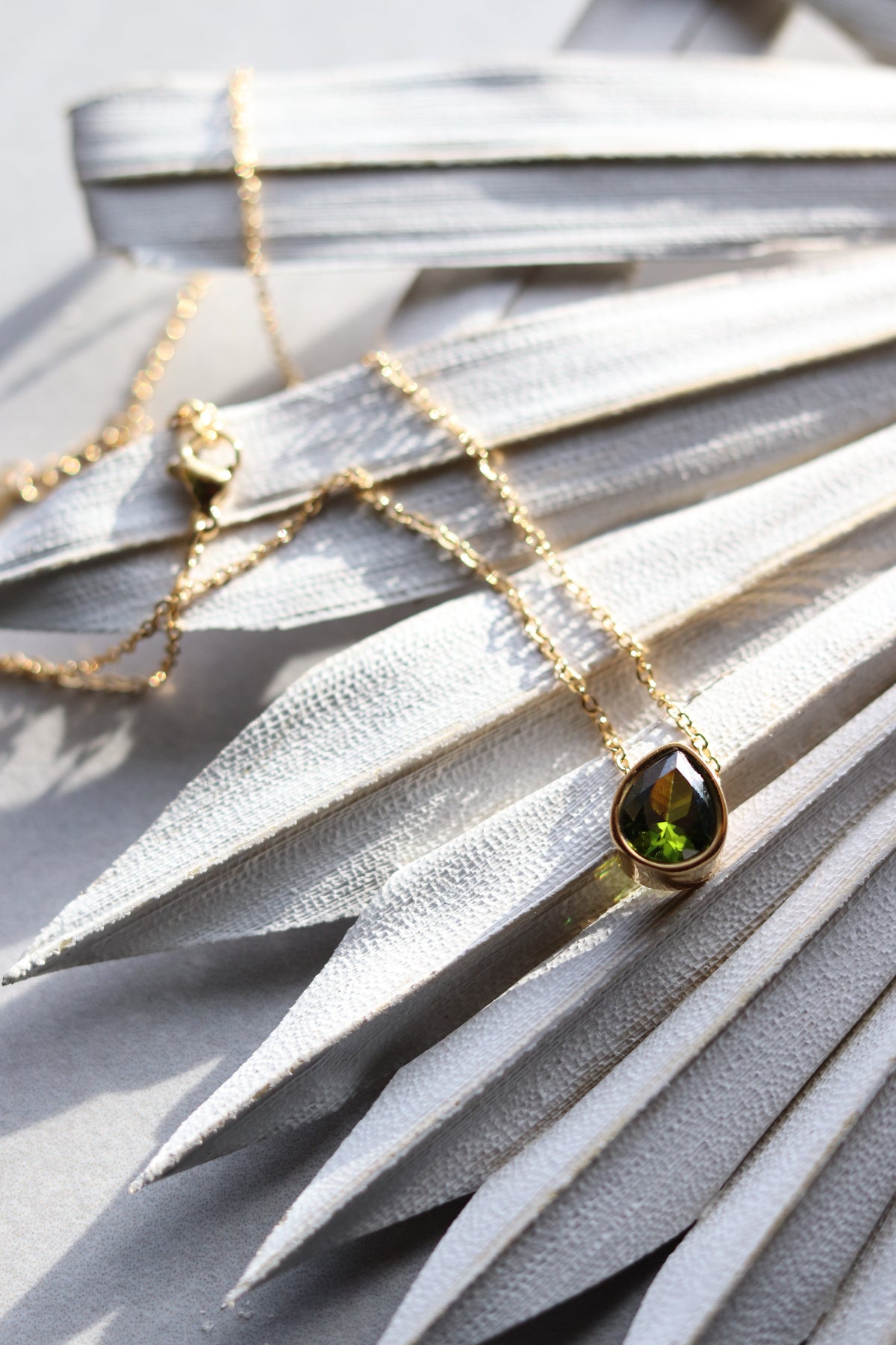 Kate Necklace - Green (Stainless Steel)