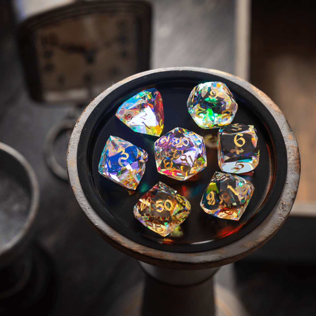 Dwarf Cut Dichroic Glas Premium DND Würfel-Set