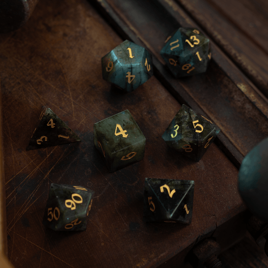 Juego de dados DND de labradorita