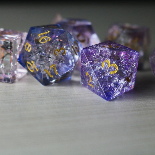 Juego de dados de DND de cristal de fuego Nube Púrpura