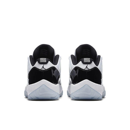 Air Jordan 11 Retro Low 'Concord'