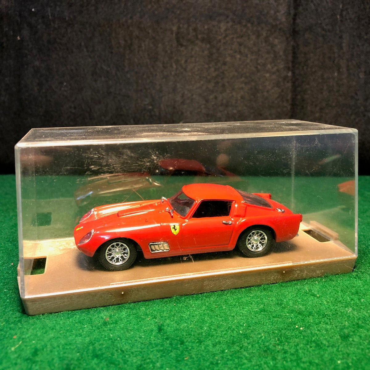 Ferrari 250 TdF Prova / Test Car by Box Model 1:43 (8424)(DC)