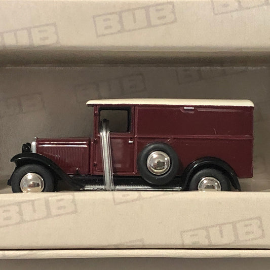 Mercedes-Benz L1000 Utility / Delivery Truck by Bub 1:87 (05600)(Ltd Ed)