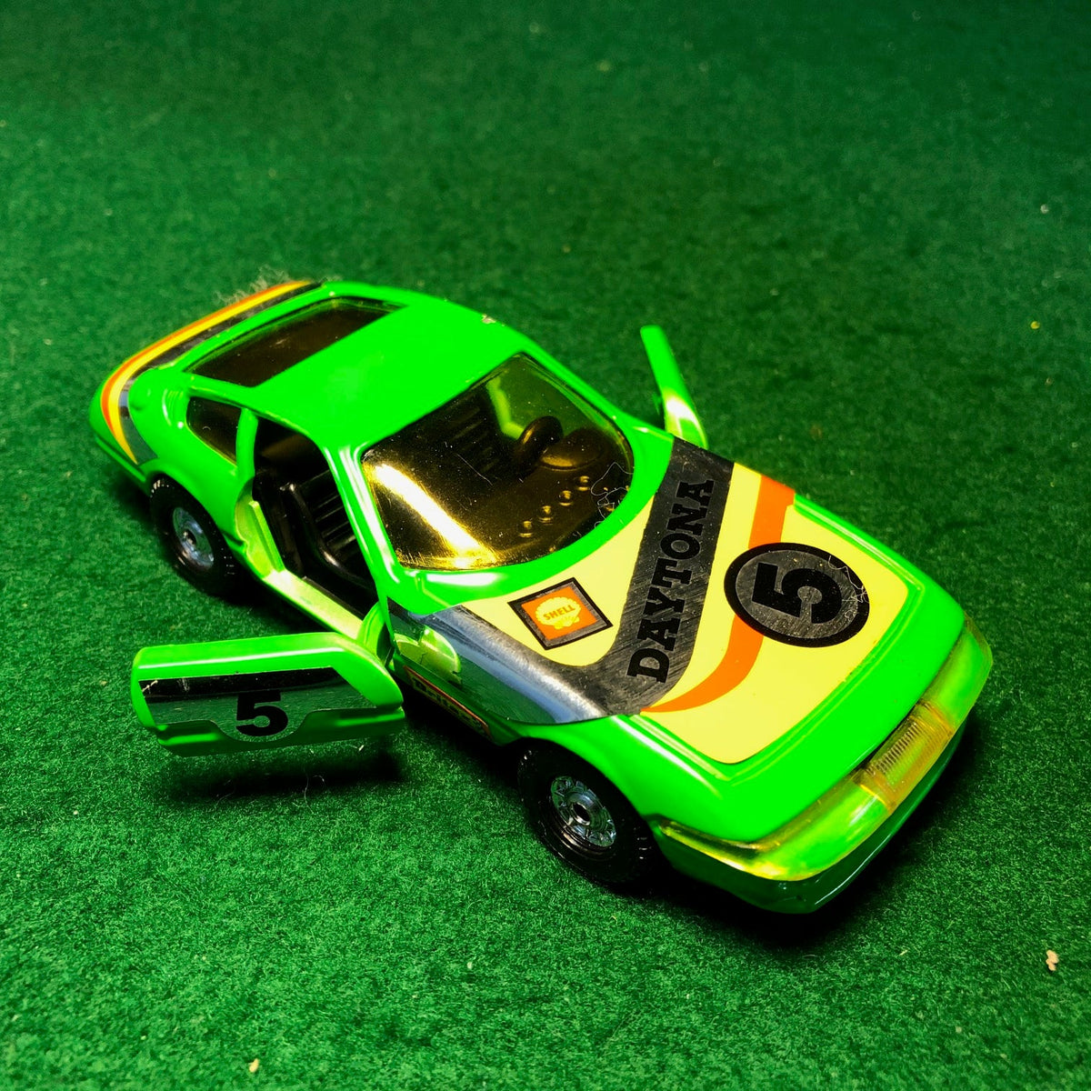 Ferrari 365 GTB/4 Daytona N 5 Green by Corgi Toys 1:36 (300)(No box)