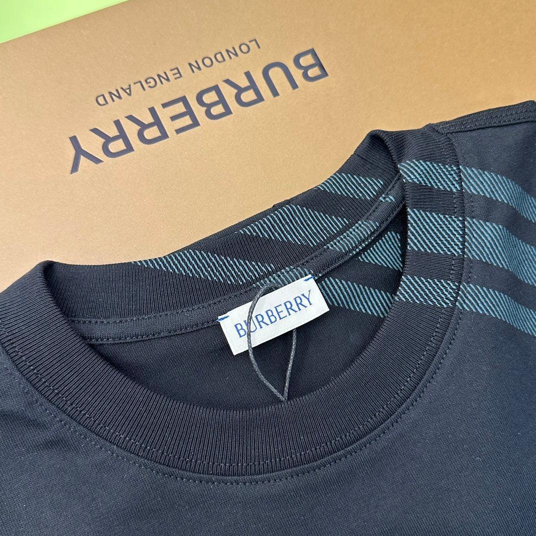 Burberry T-Shirt Without Collar 'Black'