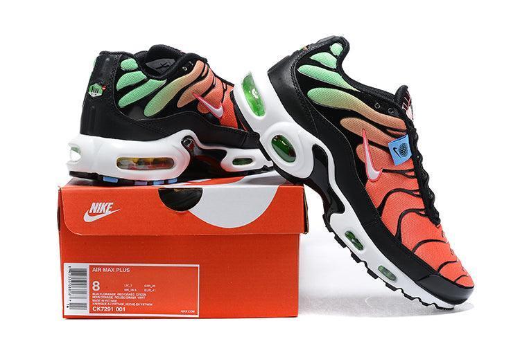 Nike Air Max Plus 'Worldwide Pack Crimson Green'