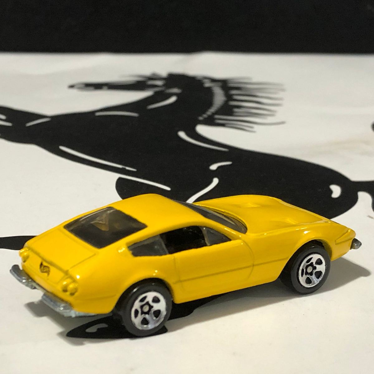 Ferrari 365 GTB/4 Daytona Yellow by HotWheels 1:64 (5SP)(29292)(No box)