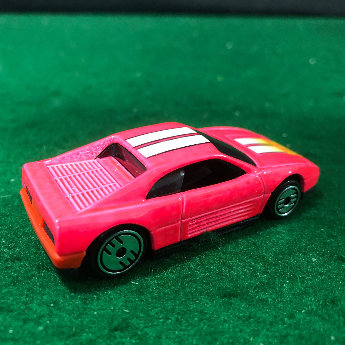 Ferrari 348 TB Hot Pink by Hotwheels 1:64 (UH)(5666)(No box)