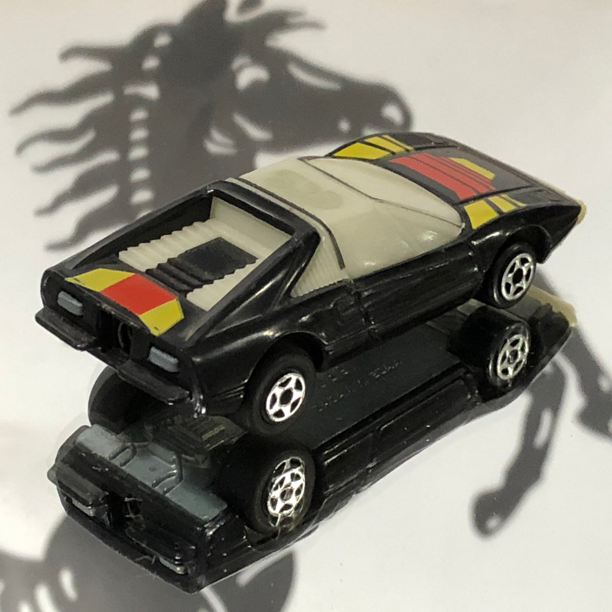 Ferrari 308 GTS Black Burnin' Key by Kidco 1:60 (18500)(No box)