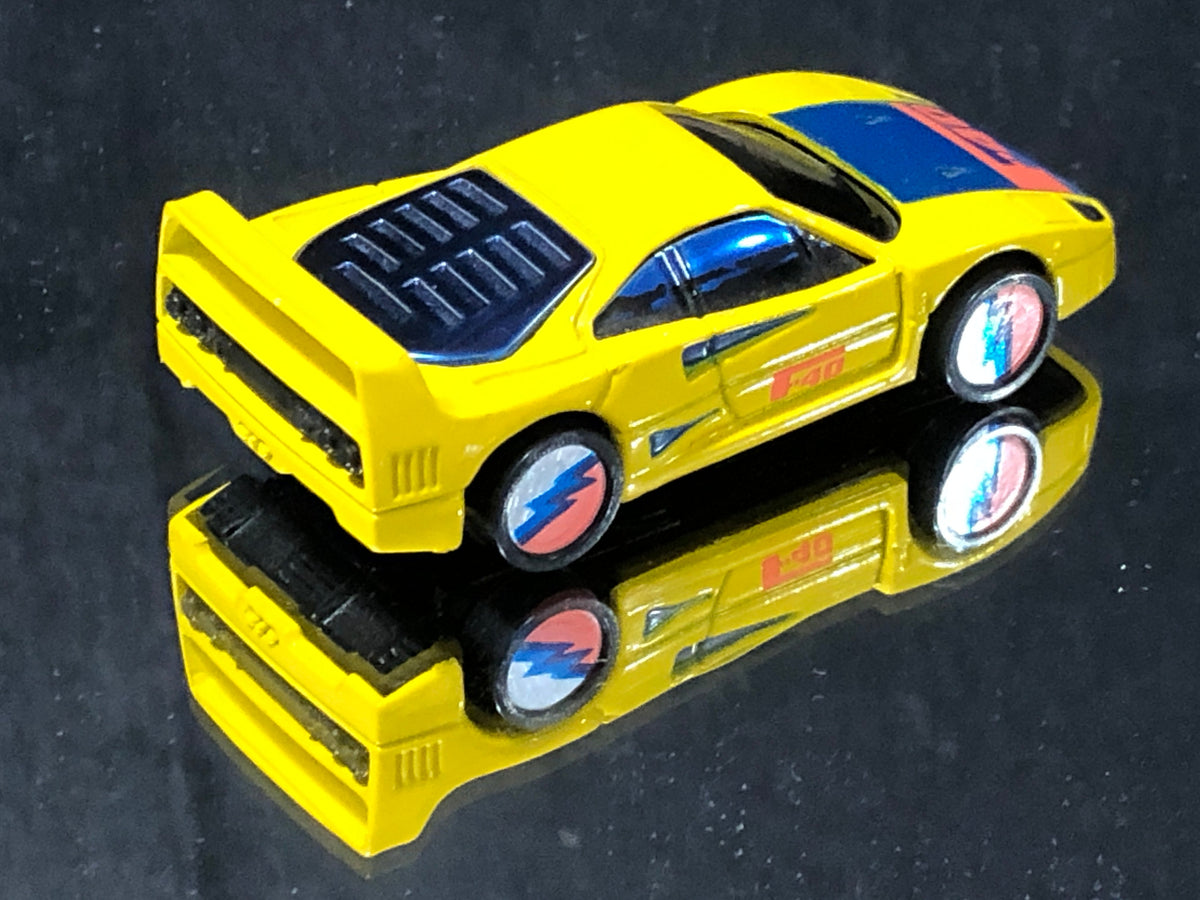 Ferrari F40 Yellow by Matchbox 1:59 (LR750)(No box)
