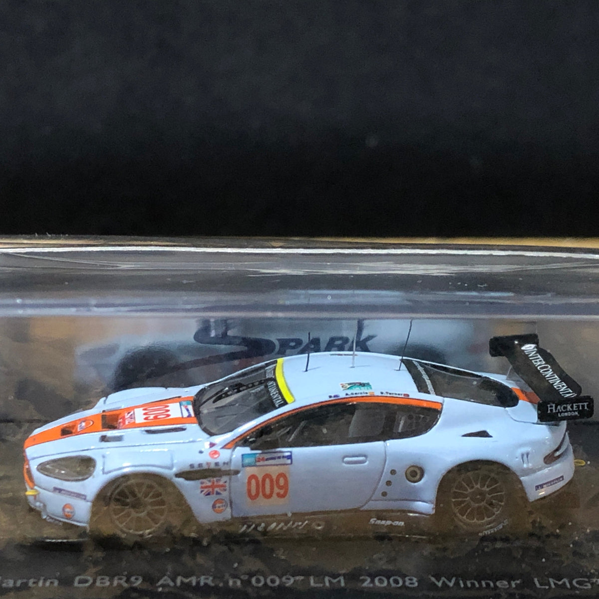 Aston Martin DBR9 2008 Le Mans GT1 Winner N 009 by Spark 1:87 (87S090)
