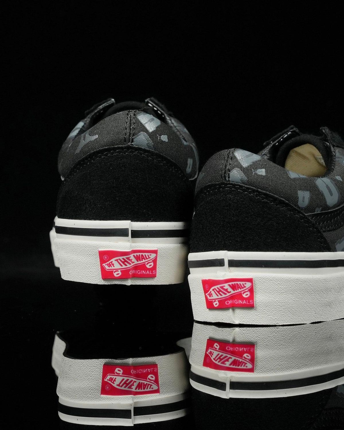 UNDEFEATED X VANS OG OLD SKOOL LX - 'Dark Shadow'