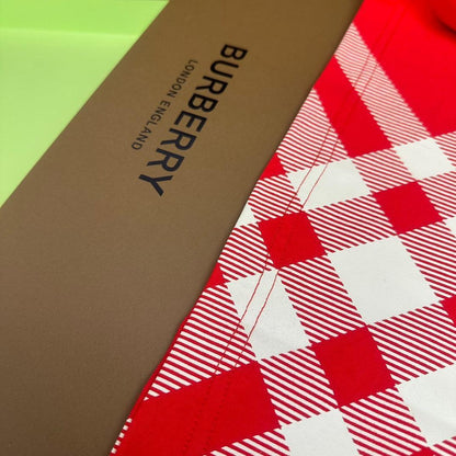 Burberry Crew Neck T-Shirt 'Red' - Luxury Cotton Comfort