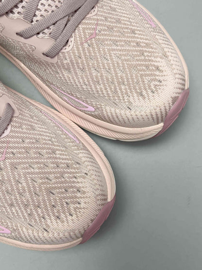 Hoka One One Clifton 9 'Peach Whip'