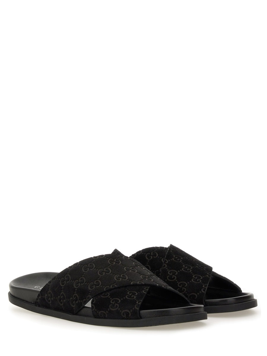 GUCCI Men's GG Pattern Slider Sandals - Stylish Comfort for Spring/Summer 2025, Made in Italy