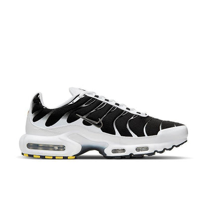 Nike Air Max Plus 'White Black Metallic Pewter'