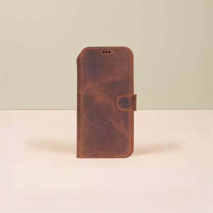 Leather iPhone 17 Pro Wallet Case – Brown - Austin