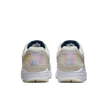 Nike Air Max 87 'La Ville Lumière'