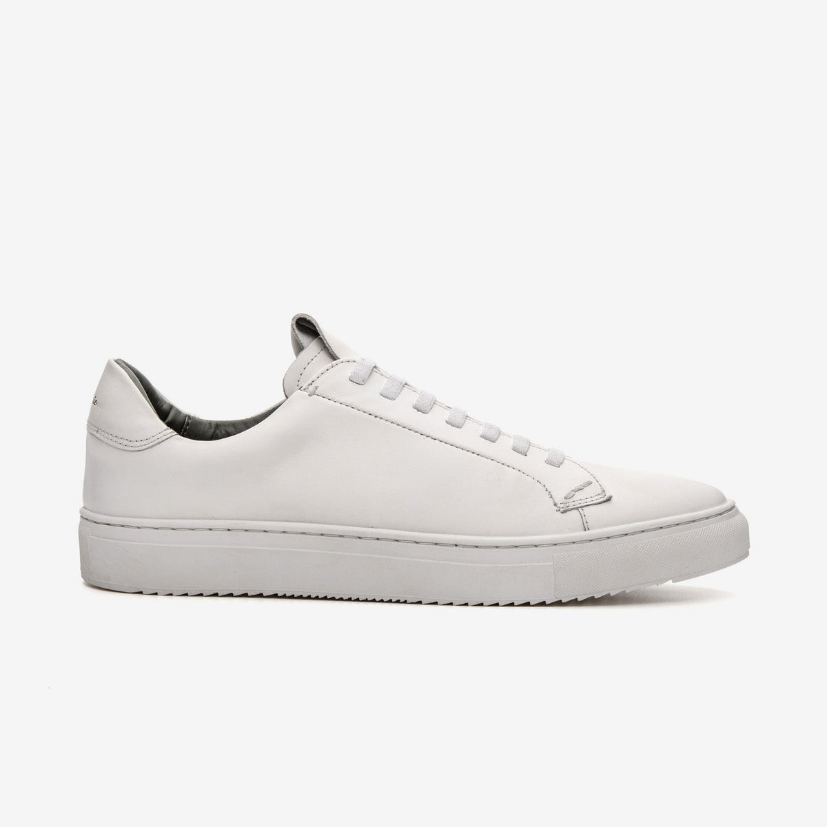 36's Laceless Low Top