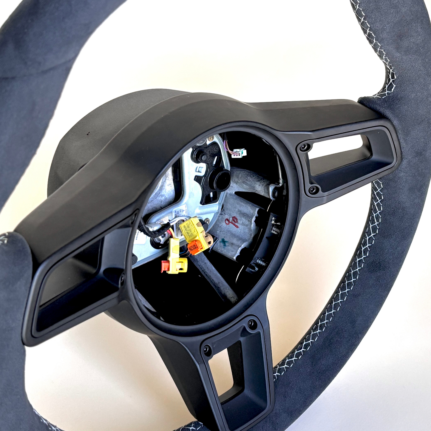 Manual Porsche 991.2 Steering wheel in Red