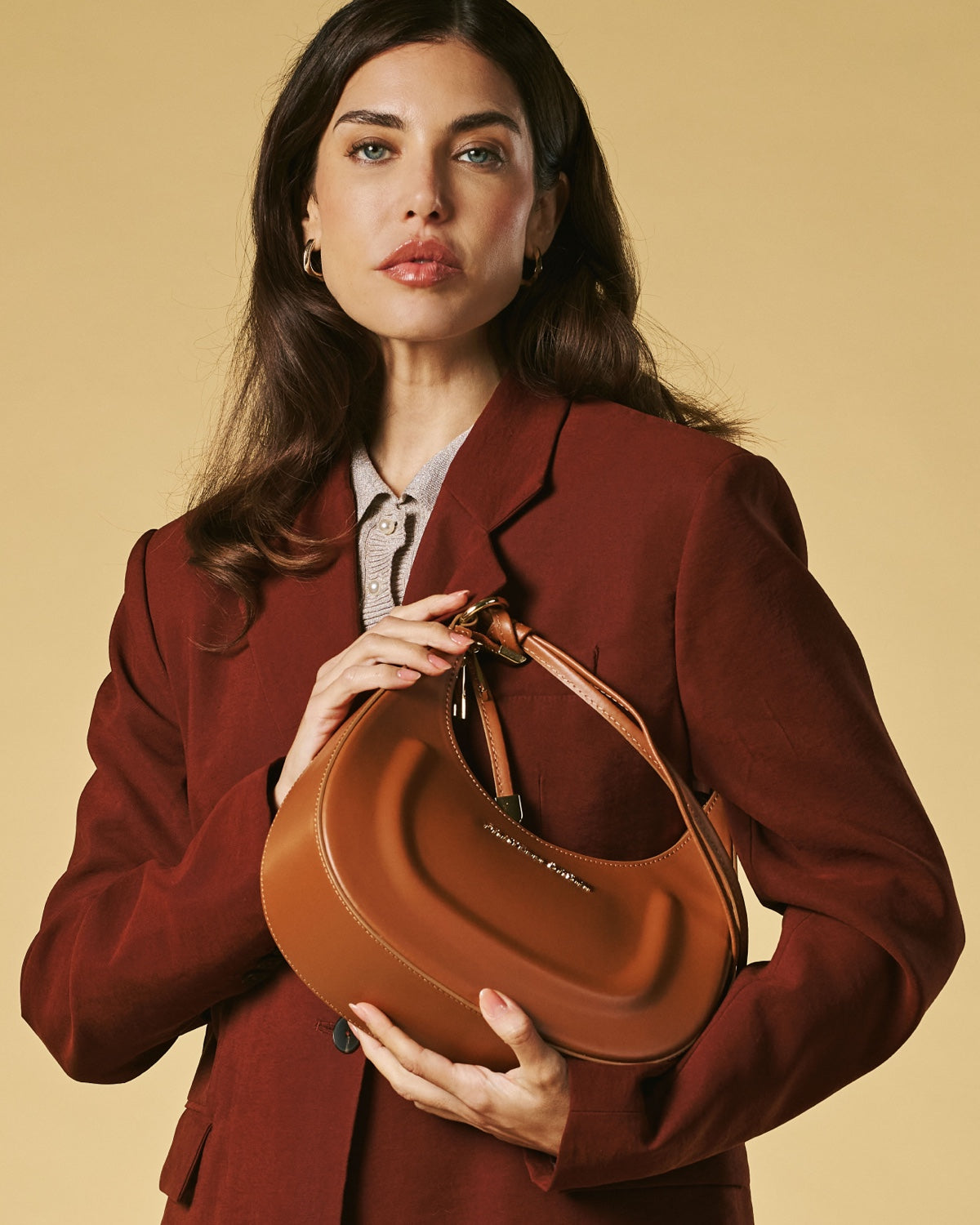 Ornella (cognac) - Italian calf leather women's crossbody bag (with shoulder strap) — photo 5 of 9