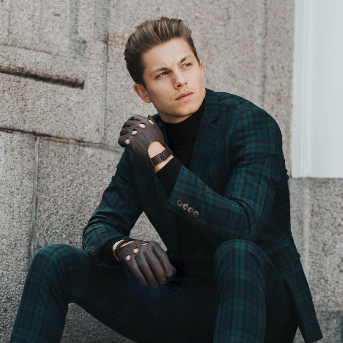 Mario (dark brown) - Italian lambskin leather driving gloves — photo 2 of 10