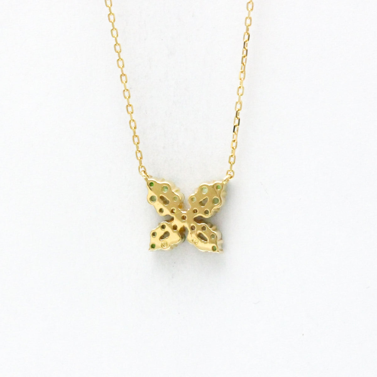 Vendome Aoyama Butterfly · 18K Yellow Gold