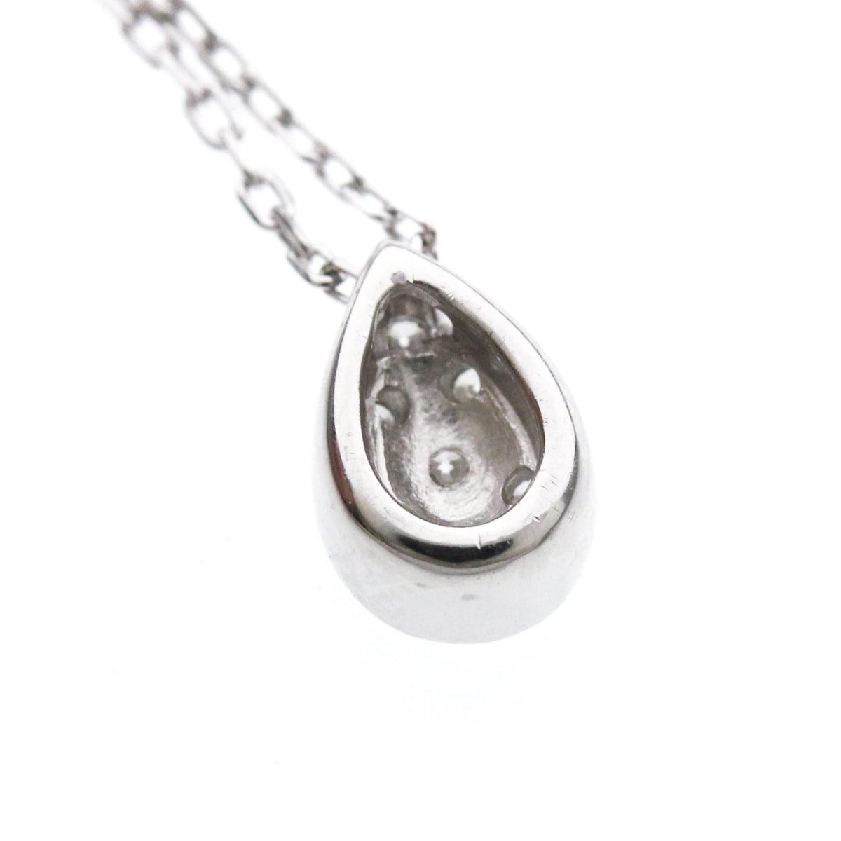 Vendome Aoyama · Pear Diamond · Platinum