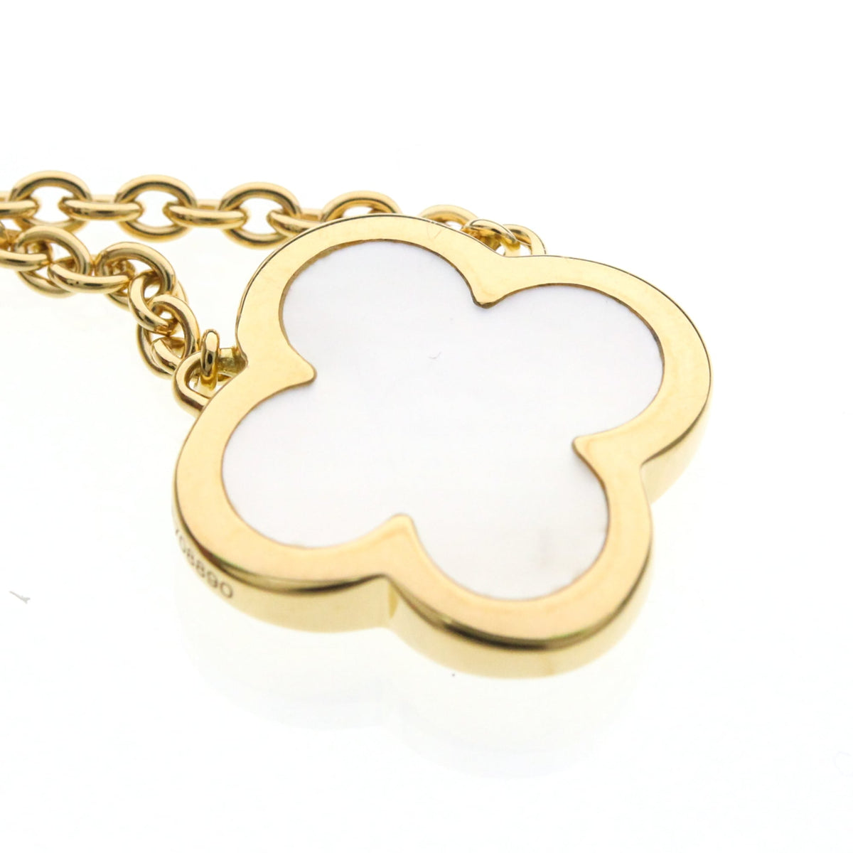 Van Cleef & Arpels Pure Alhambra · Mother of Pearl