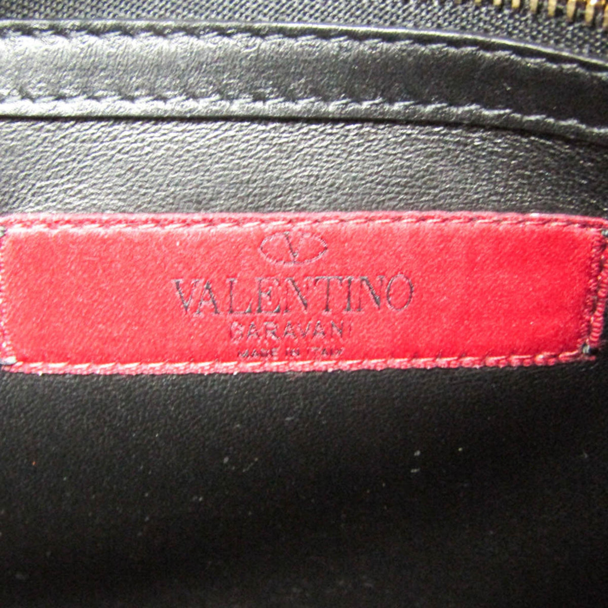 Valentino Garavani Lockstuds · Leather