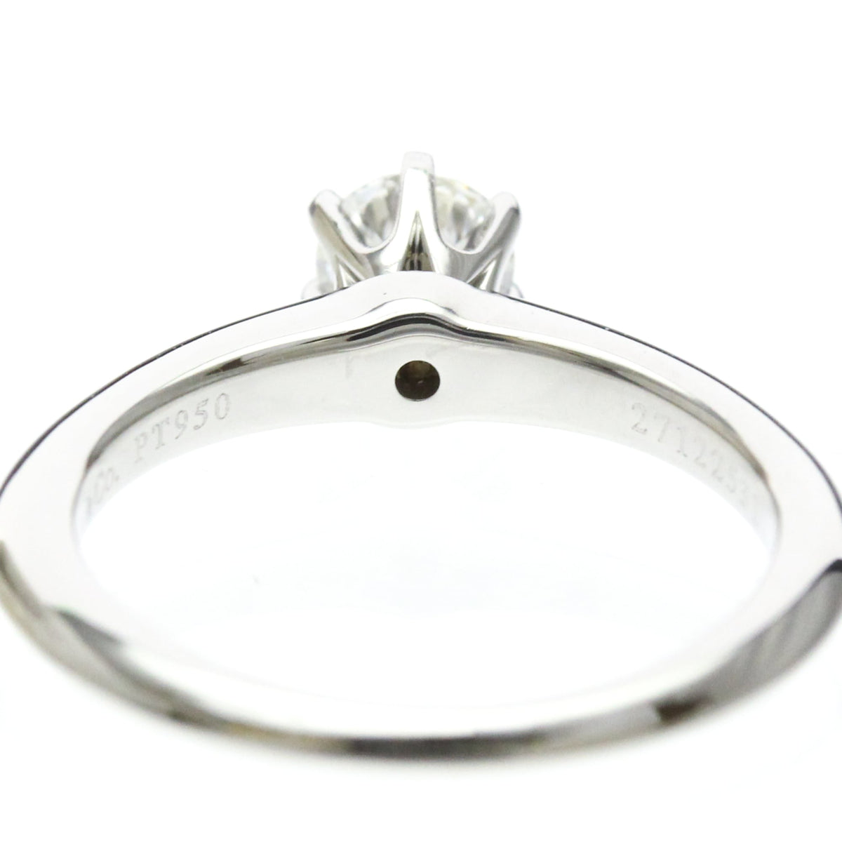 Tiffany Solitaire · Platinum · Diamond