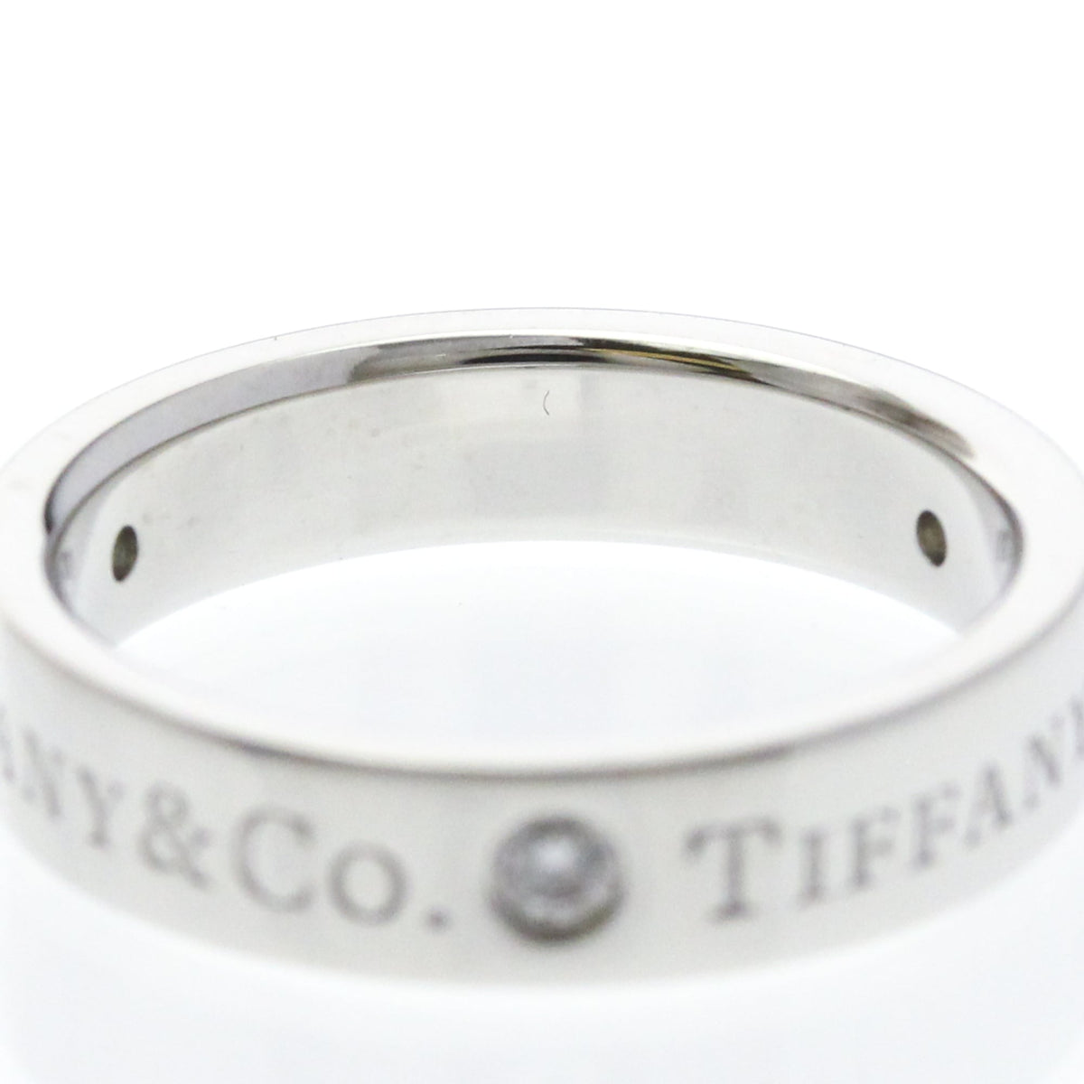 Tiffany Platinum Band · Three Diamonds