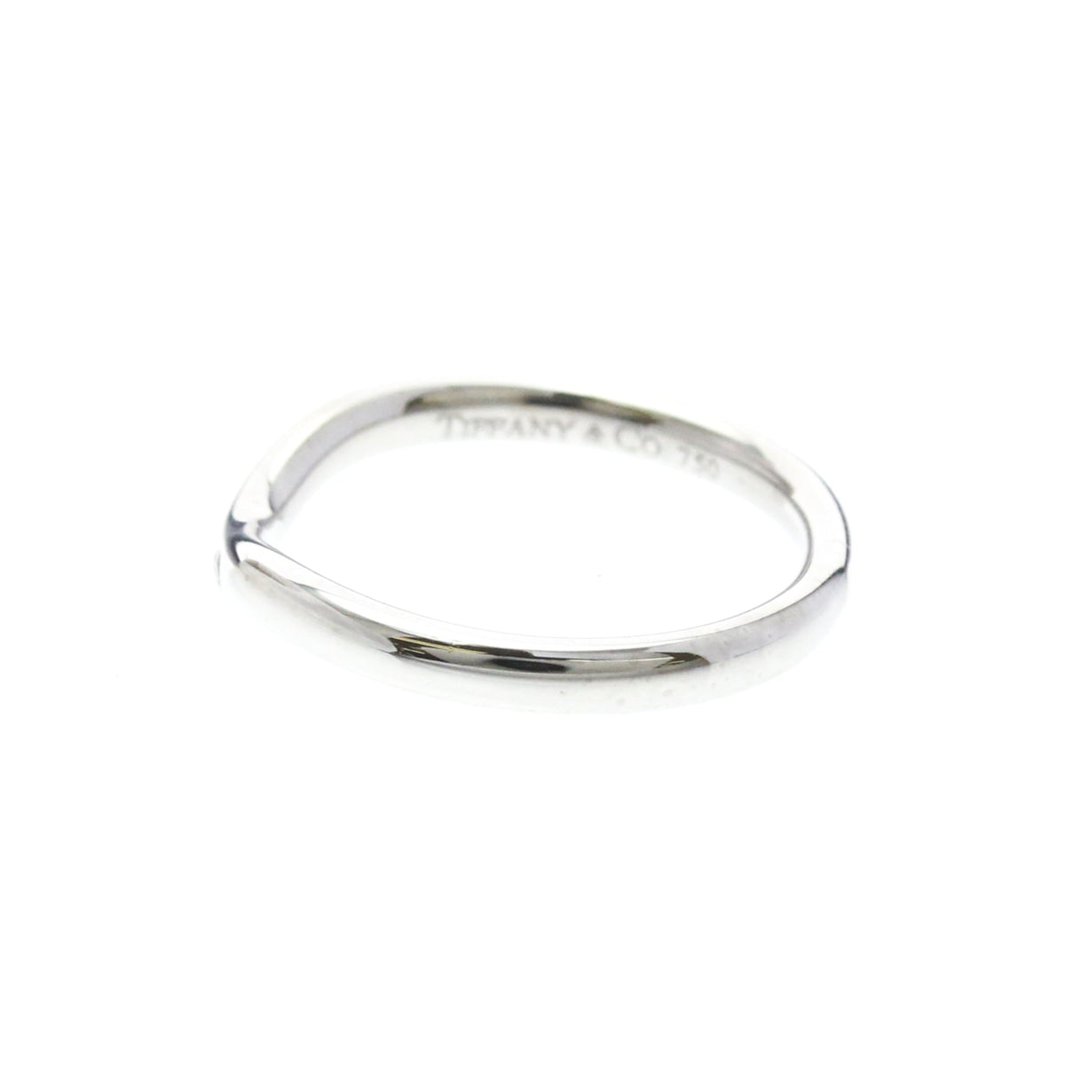 Tiffany Curved Band · Platinum · Diamonds