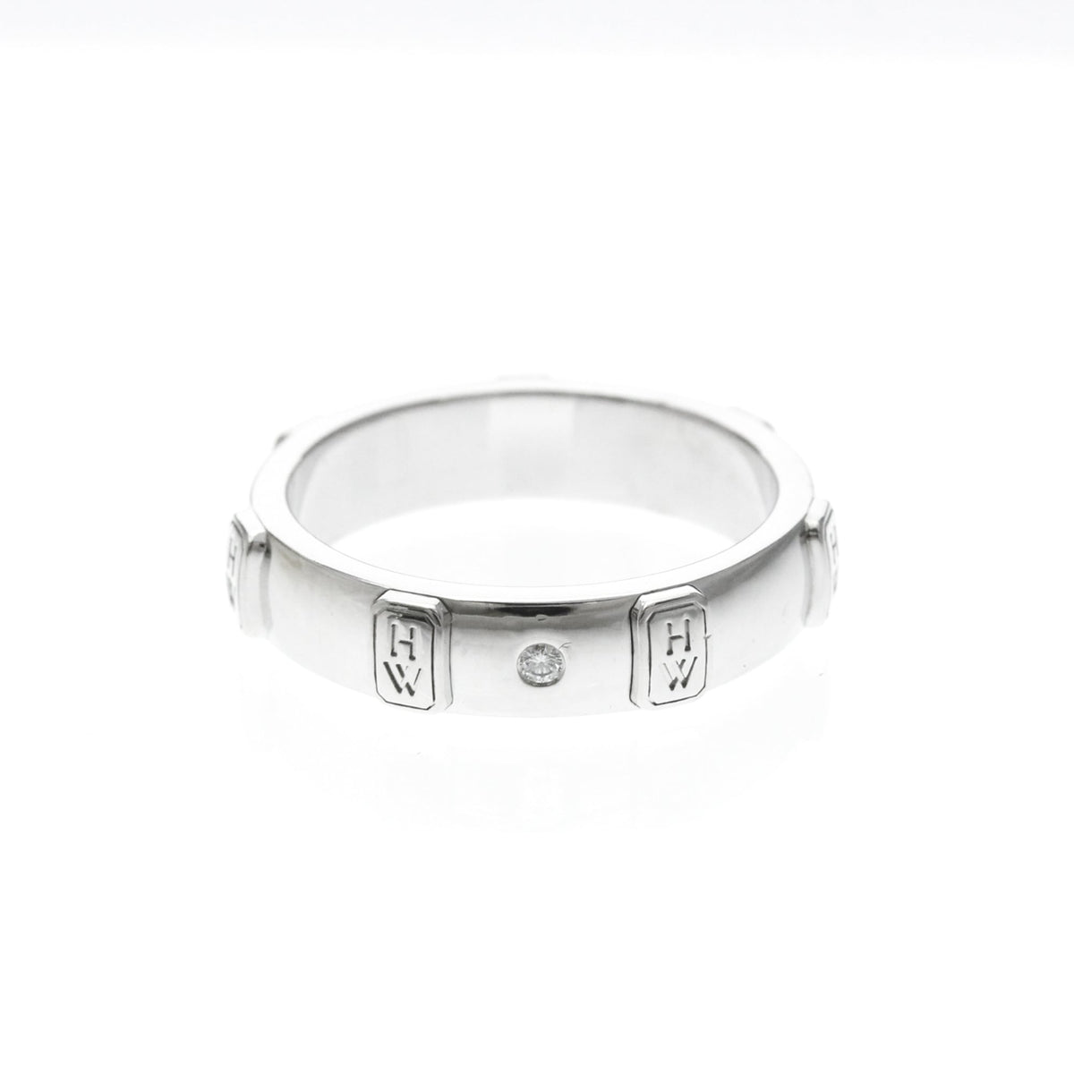 Harry Winston HW Logo · Diamond · 18K White Gold