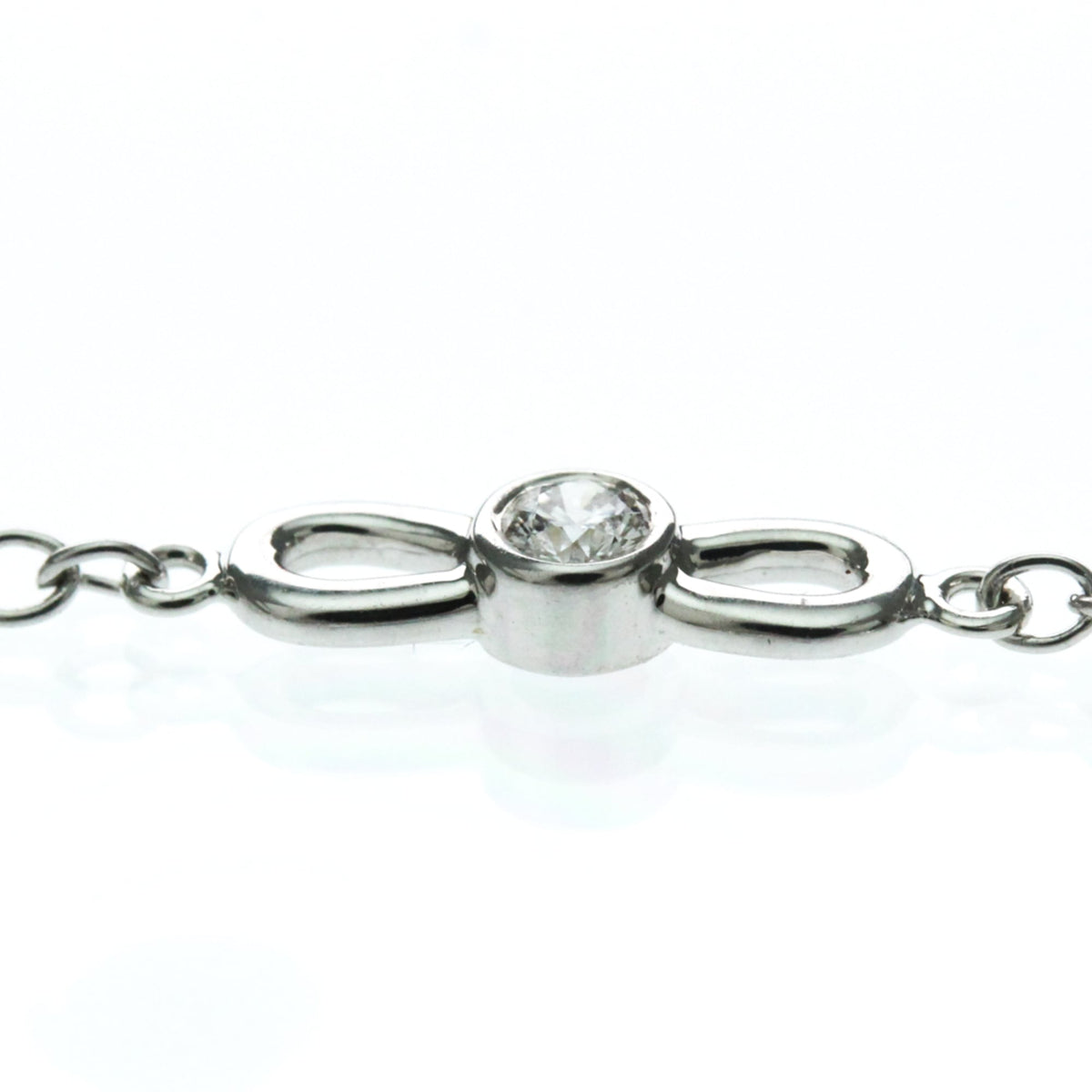Tiffany Ribbon · Diamond · 18K White Gold