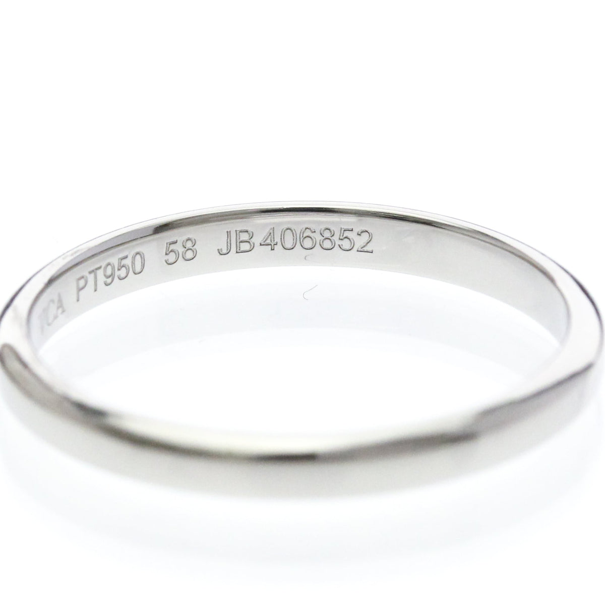 Van Cleef & Arpels Tendremont · Platinum