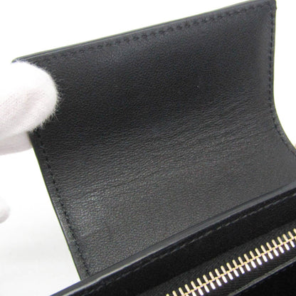 Valentino Garavani V Logo · Chain Pouch