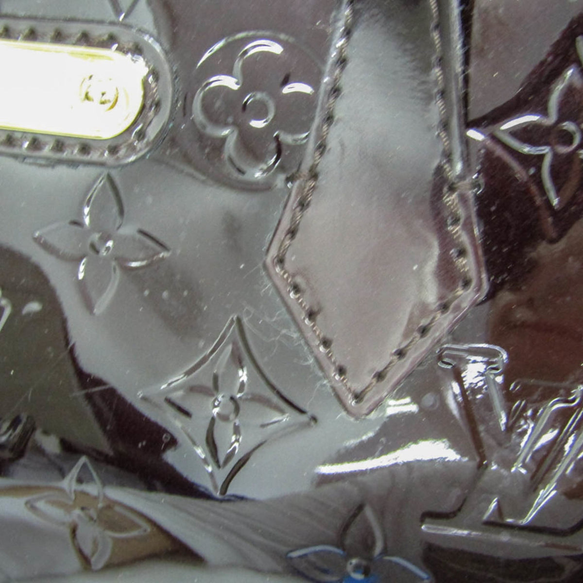 Louis Vuitton Vernis Wilshire PM · Amarante