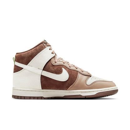 Nike Dunk High 'Light Chocolate'