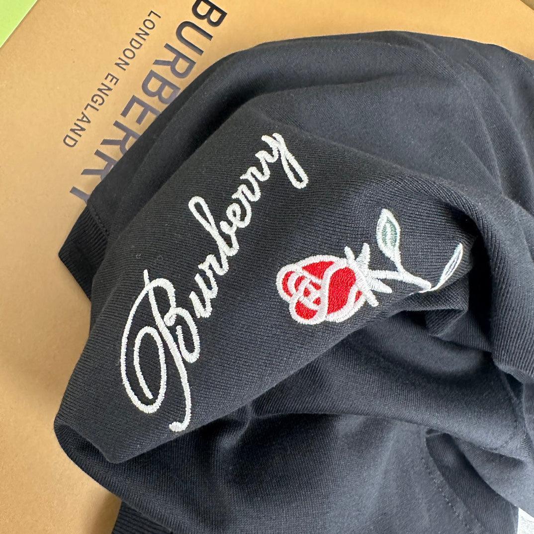 Burberry T-Shirt With Rose Without Collar 'Black'