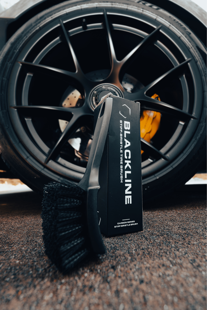 BLACKLINE® REIFENBÜRSTE MIT HARTEN BORSTEN