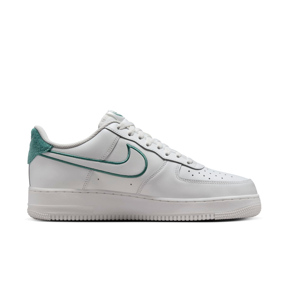 Air Force 1 '07 LV8 'Resort and Sport'