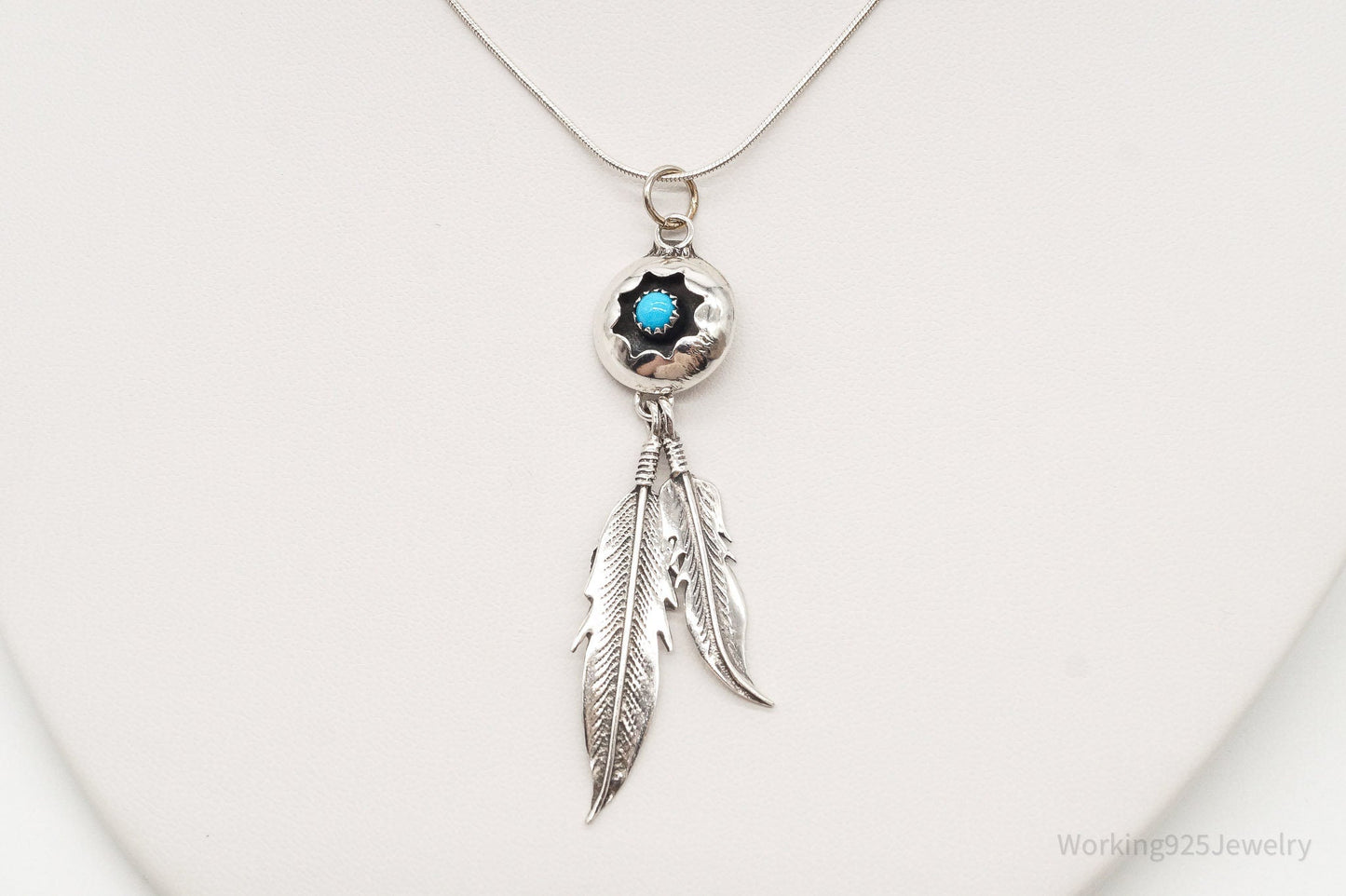 Vintage Native American Turquoise Sterling Silver Necklace