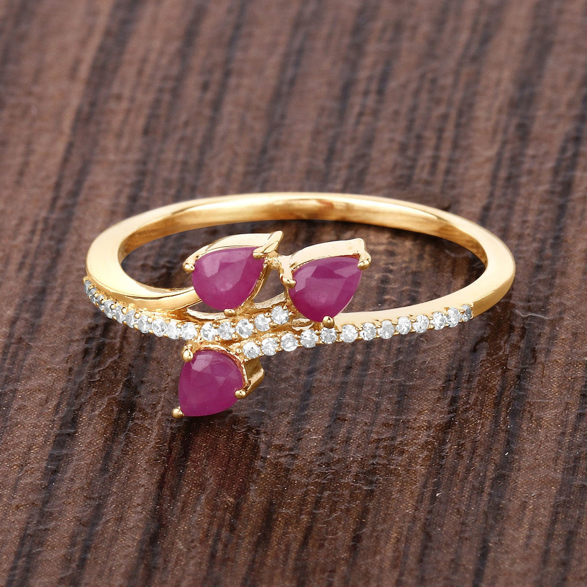 0.68 Carat Genuine Ruby and White Diamond 14K Yellow Gold Ring