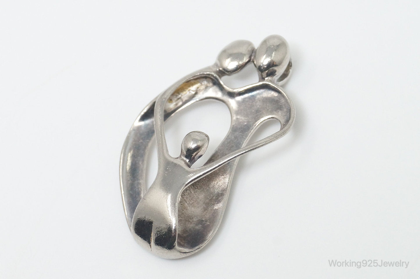 Vintage Native American Carolyn Pollack Relios Family Sterling Silver Pendant